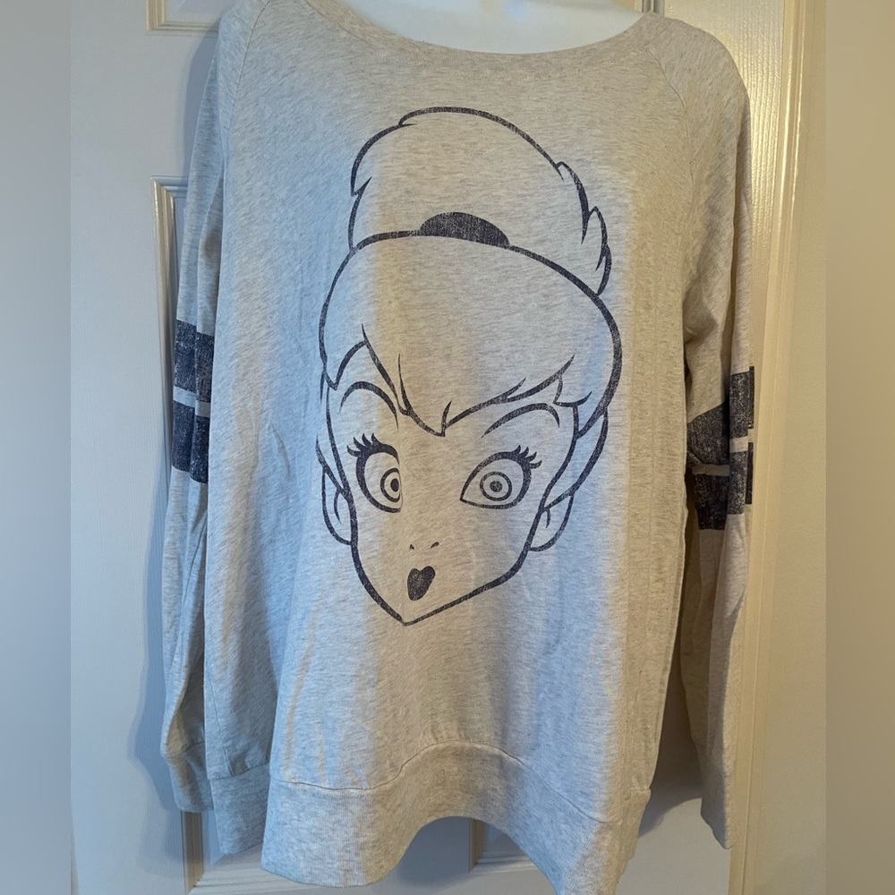 Sz L Disney Tinkerbell “Jersey”. Gray, lightweight LS tee.